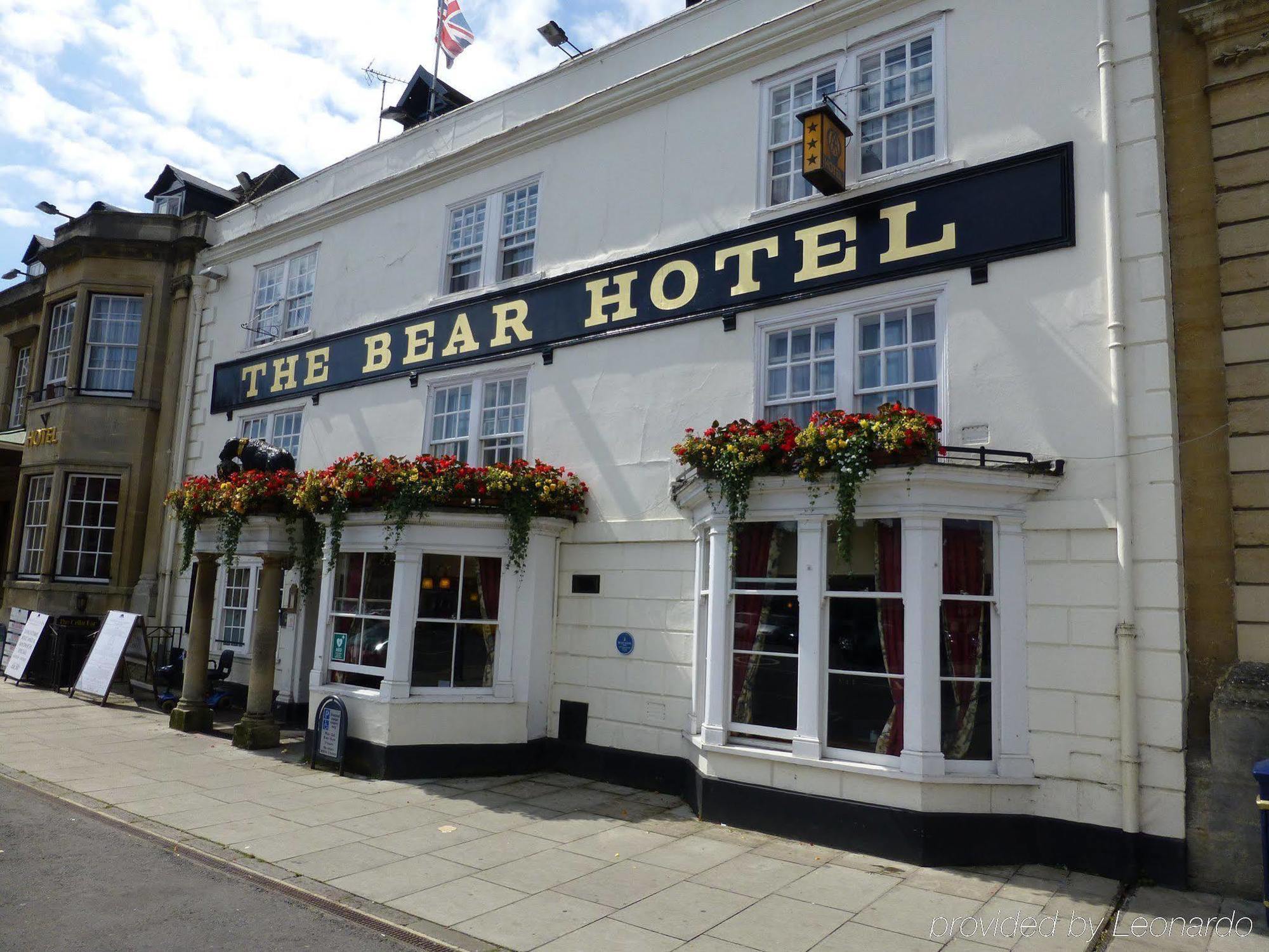 The Bear Hotel Devizes Eksteriør billede